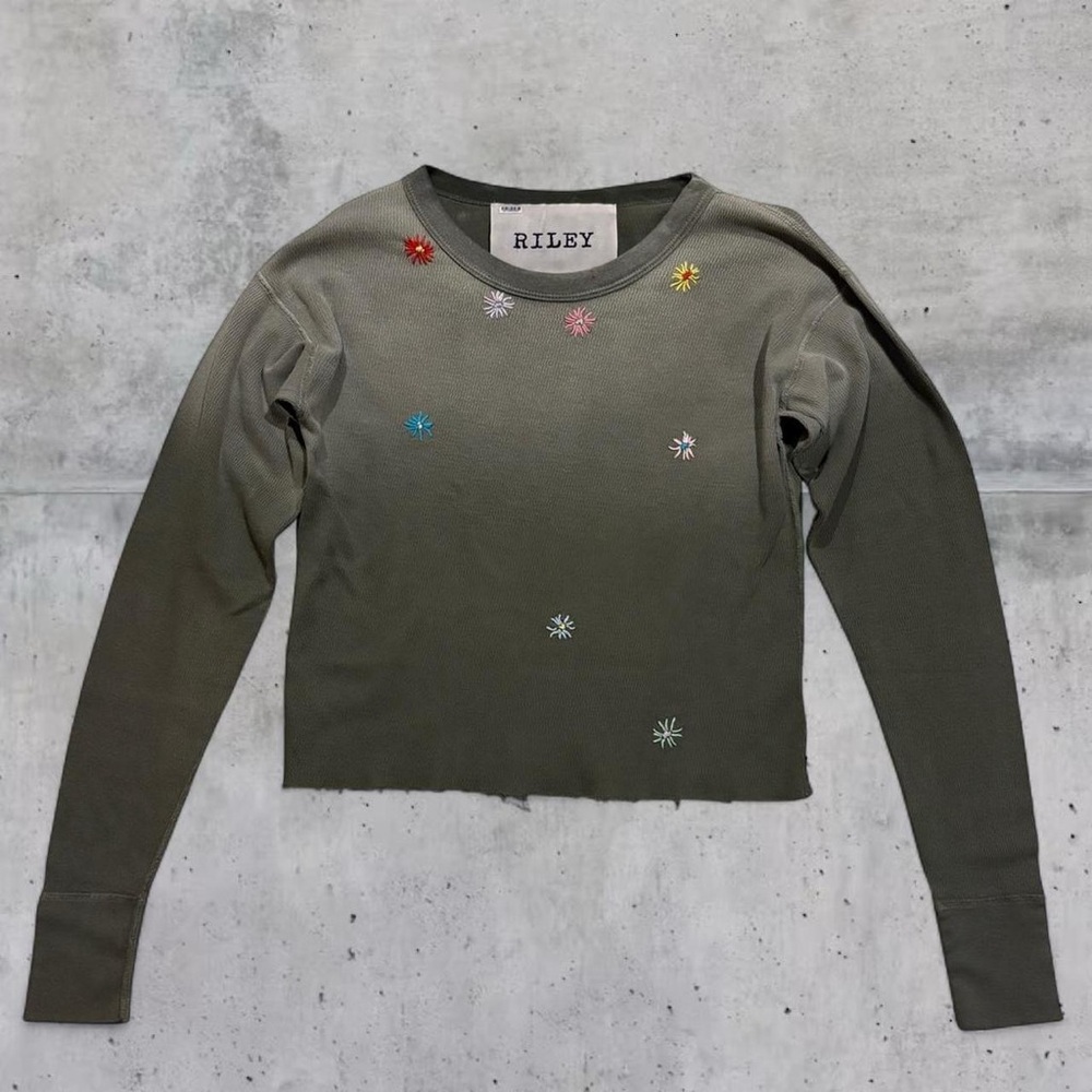$165 Riley 1880 Vintage Thermal Dip Dye Shirt Raw Edge Hem Flower Embroidery
